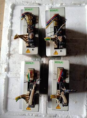 非实价议价议价SDC075LFC两个750W驱动器，SDC040LFC两个议价非实