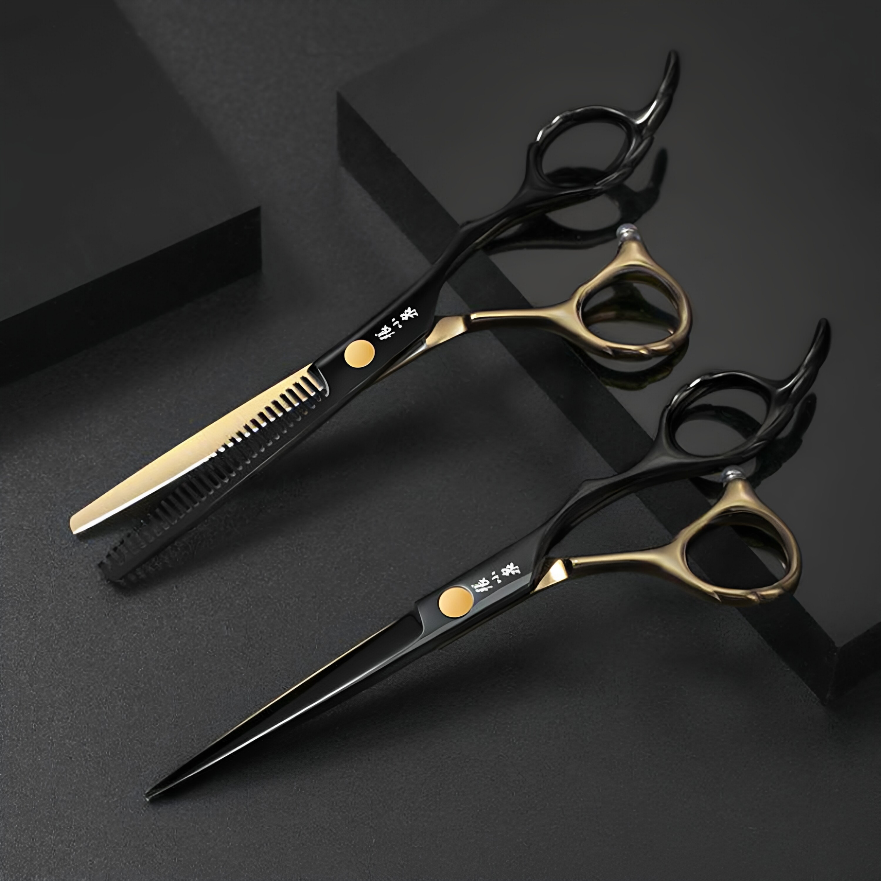 张小泉钛理发剪黑色美发剪镀钛平剪牙剪家用打薄修头发不卡发6寸