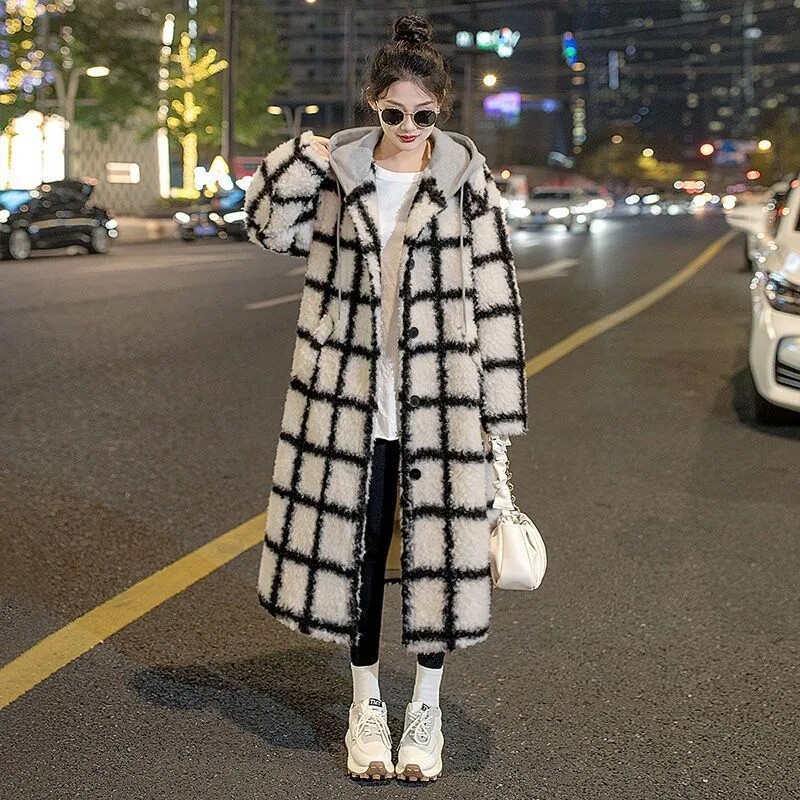 2025年秋冬新款毛绒绒加厚保暖开衩假两件格子连帽长款大衣外套女
