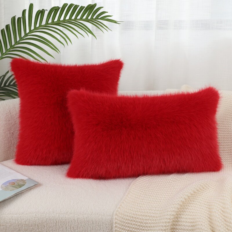 高颜值仿狐狸毛抱枕可爱毛绒沙发腰枕靠垫飘窗仿皮草靠枕女生可爱
