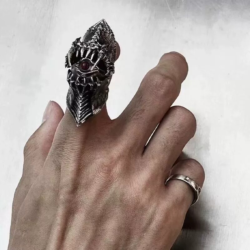 霸气个性恶魔吞噬之眼戒指 开口关节戒指环可活动朋克盔甲戒指图片