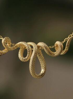 缠绕蛇蛇项链中性冷淡风高级设计感蛇形吊坠小众创意百搭锁骨链