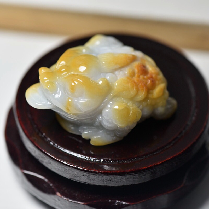 缅甸翡翠A货玉石金蟾小摆件茶宠书桌小摆玉石蟾蜍带证书
