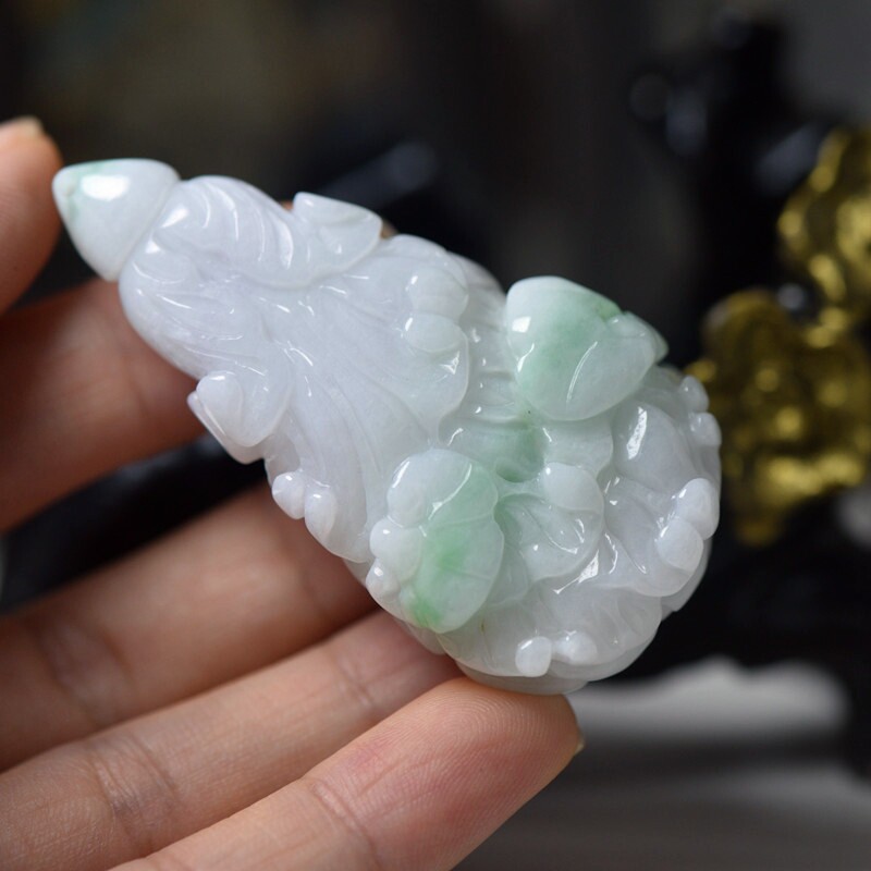 翡翠玉石带绿白菜吊坠 缅甸玉器聚财百财珠宝首饰 保真送证书