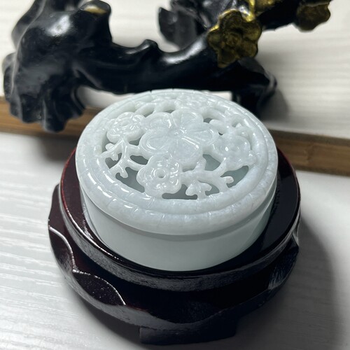A货缅甸翡翠香炉摆件带证书