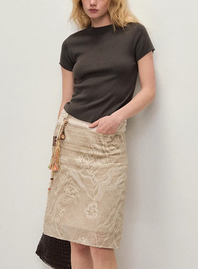 【XSPACE】Dpercent丨毛织背后镂空扣子正肩短袖修身T恤上衣