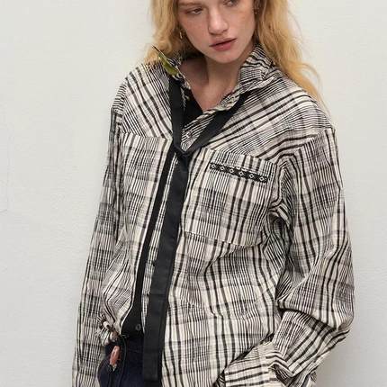 【XSPACE】Dpercent｜褶皱黑白皱感纹理翻领撞色领带长袖衬衫外套