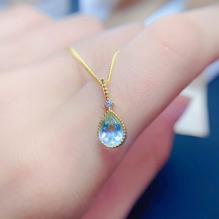 天然海蓝宝水滴吊坠女s925纯银镶嵌宝石5*7mm清新甜美简约款配饰