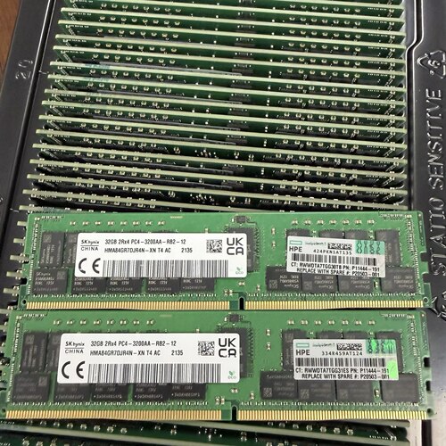 海力士32GBDDR43200服务器内存
