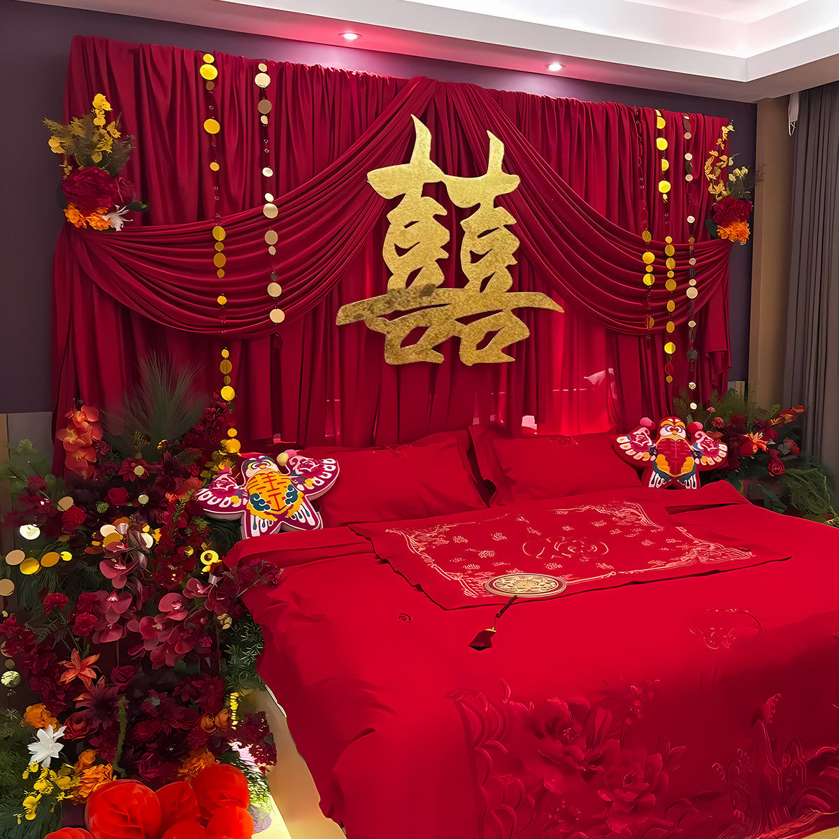 女方婚房布置娘家简单大气结婚礼晨袍拍照卧室氛围装饰喜字红布幔