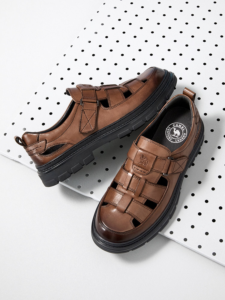 CAMEL 2024 SUMMER NEW COMFORTABLE BREATHABLE CUT-OUT COMFORTABLE CALFSKIN ANTI-SLIP VELCRO BUSINESS SANDALS FOR MEN