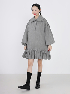 Room vol.9 黑白格子花边娃娃领泡泡袖A型长袖荷叶边衬衫连衣裙