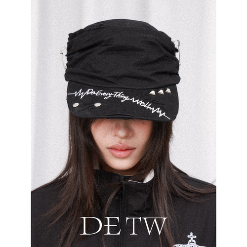 DETW复古骑士金属铆钉平顶帽