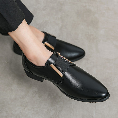 男士休闲漆皮皮鞋春秋男士发师师尖头套脚皮鞋低帮leather shoes