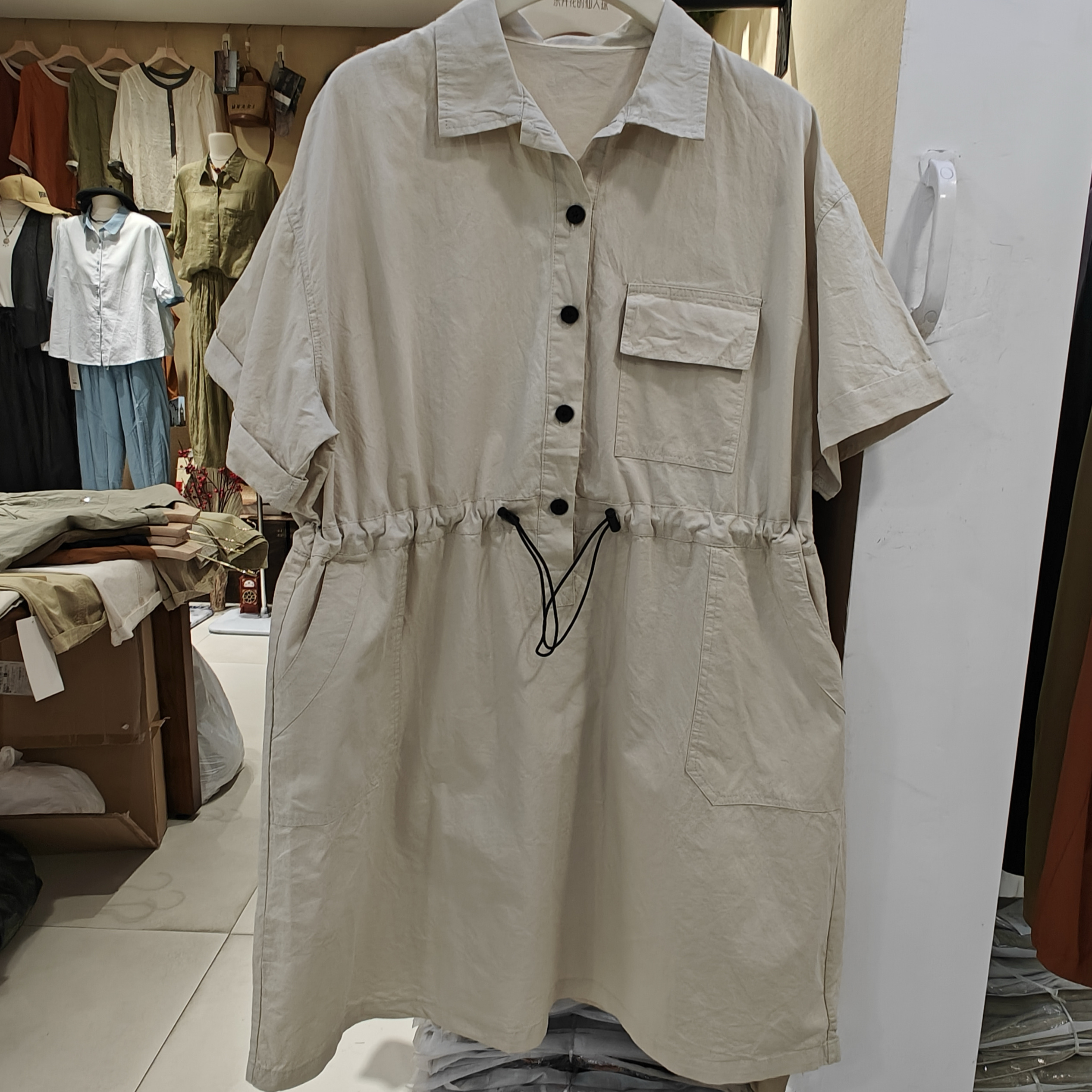 韩版时尚抽绳工装连衣裙女2025夏季宽松休闲大码遮肚衬衫式裙子潮