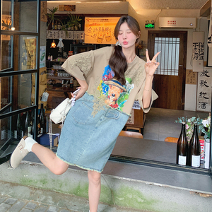 小众设计牛仔拼接连衣裙女夏季2025新款个性印花宽松假两件T恤裙图片