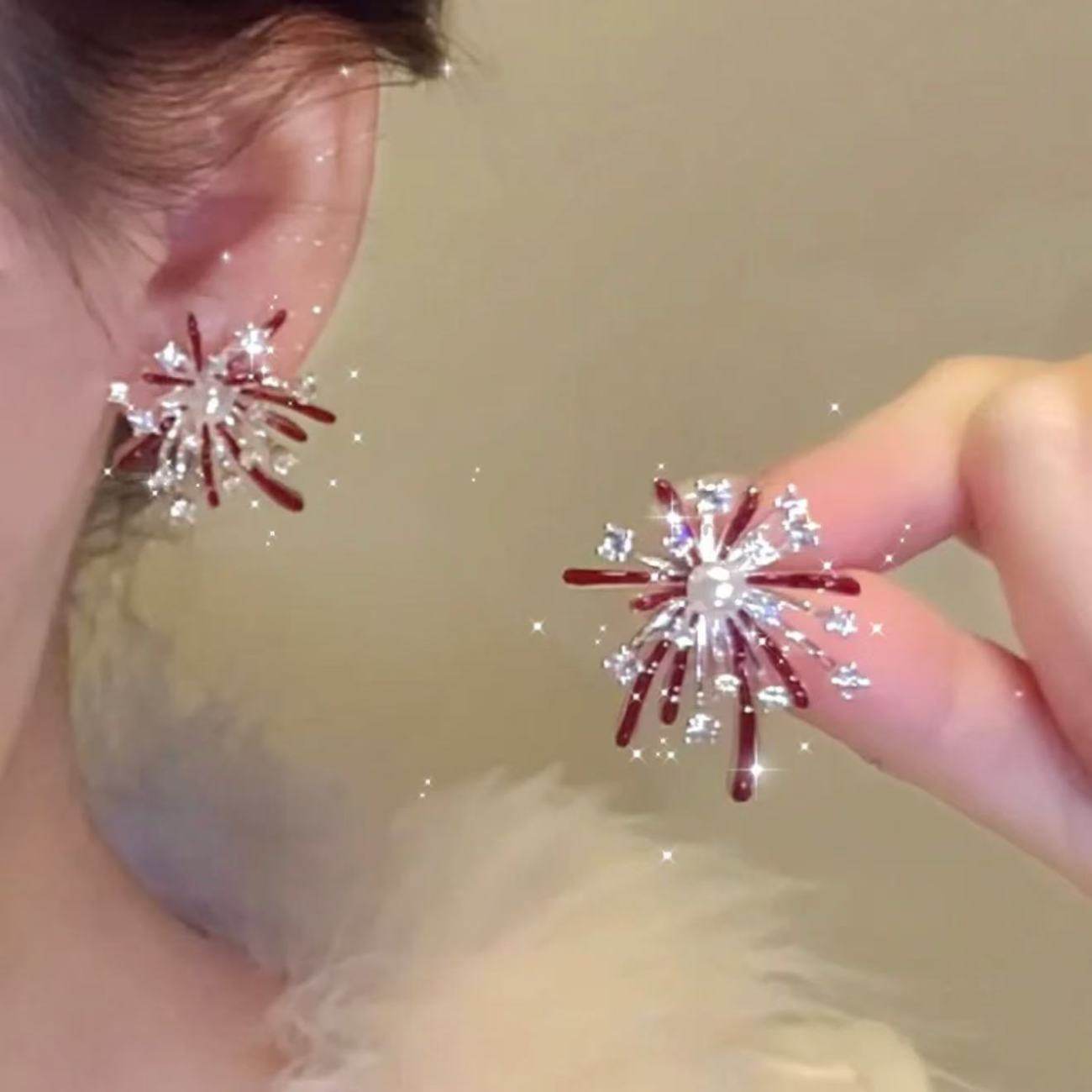 新年烟花 耳钉耳夹精致小巧红色梦幻花朵设计气质百搭轻奢耳饰女,模玩/动漫/周边/娃圈三坑/桌游,动漫手表/项链/饰品,淘宝优惠券,粉丝福利购,淘宝优惠卷