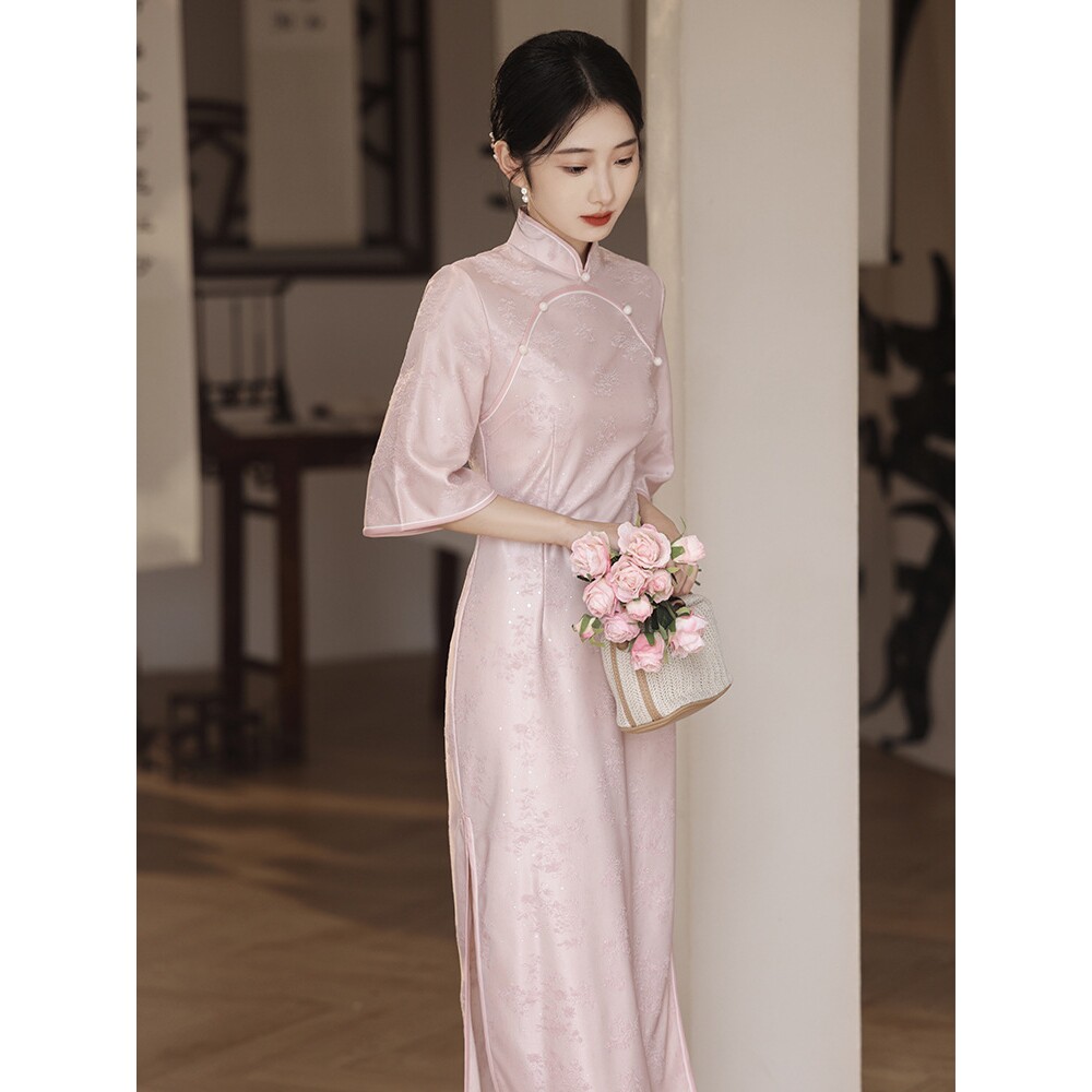 2026新款粉色新中式旗袍高端秋季订婚敬酒服新娘连衣裙高级感长款