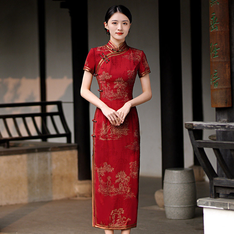 2026新款红色国风新中式妈妈装长款改良旗袍女感复古修身短袖