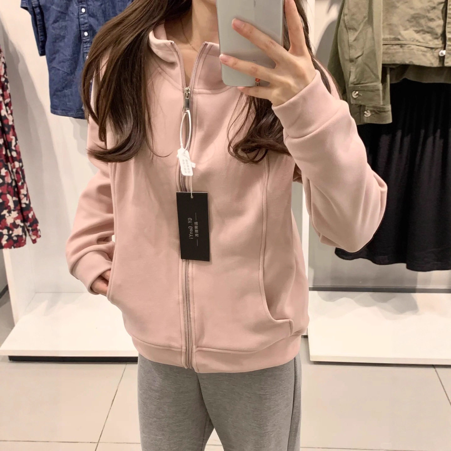 小红书爆款加绒粉色连帽卫衣女秋冬新款正肩休闲运动外套女大学生