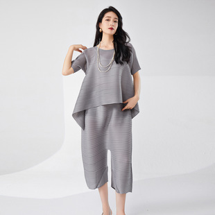 三宅套装裤装女春夏新款宽松大码不规则短袖T恤休闲五分裤两件套