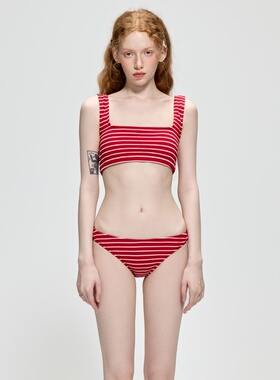 2026年新款高端方领复古红白条纹分体性感比基尼海边度温泉泳衣女