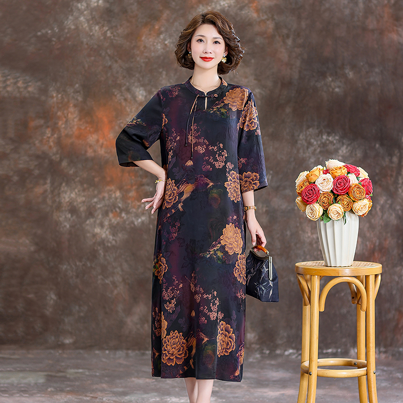 齐黛新中式高端品牌香云纱连衣裙女2025新款宽松大码妈妈真丝袍子