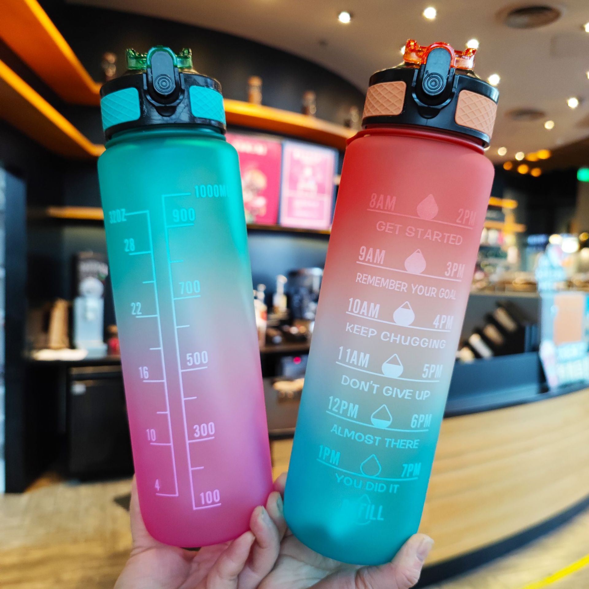 渐变色水瓶磨砂大容量水瓶便携提绳吸嘴水杯1000ml健身房运动