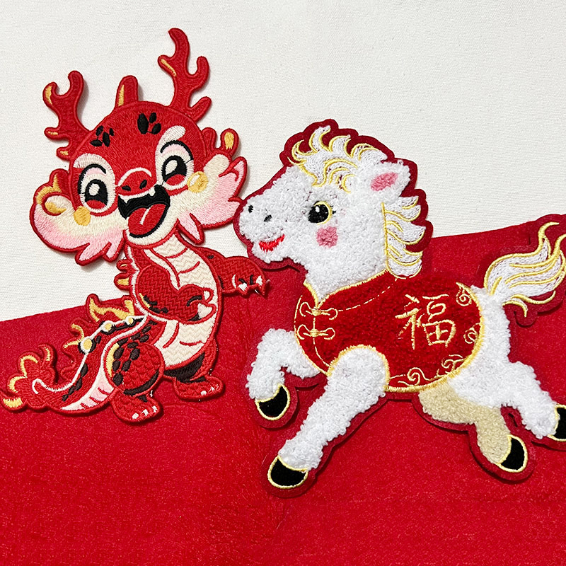 刺绣马图案补丁贴毛衣背包装饰贴