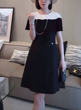 2026年夏季黑色连衣裙慵懒风减龄时尚精致大码女装胖MM裙子