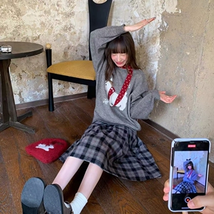 你好卡农 小狗提花刺绣套头毛衣女秋季韩系小众宽松套头针织上衣