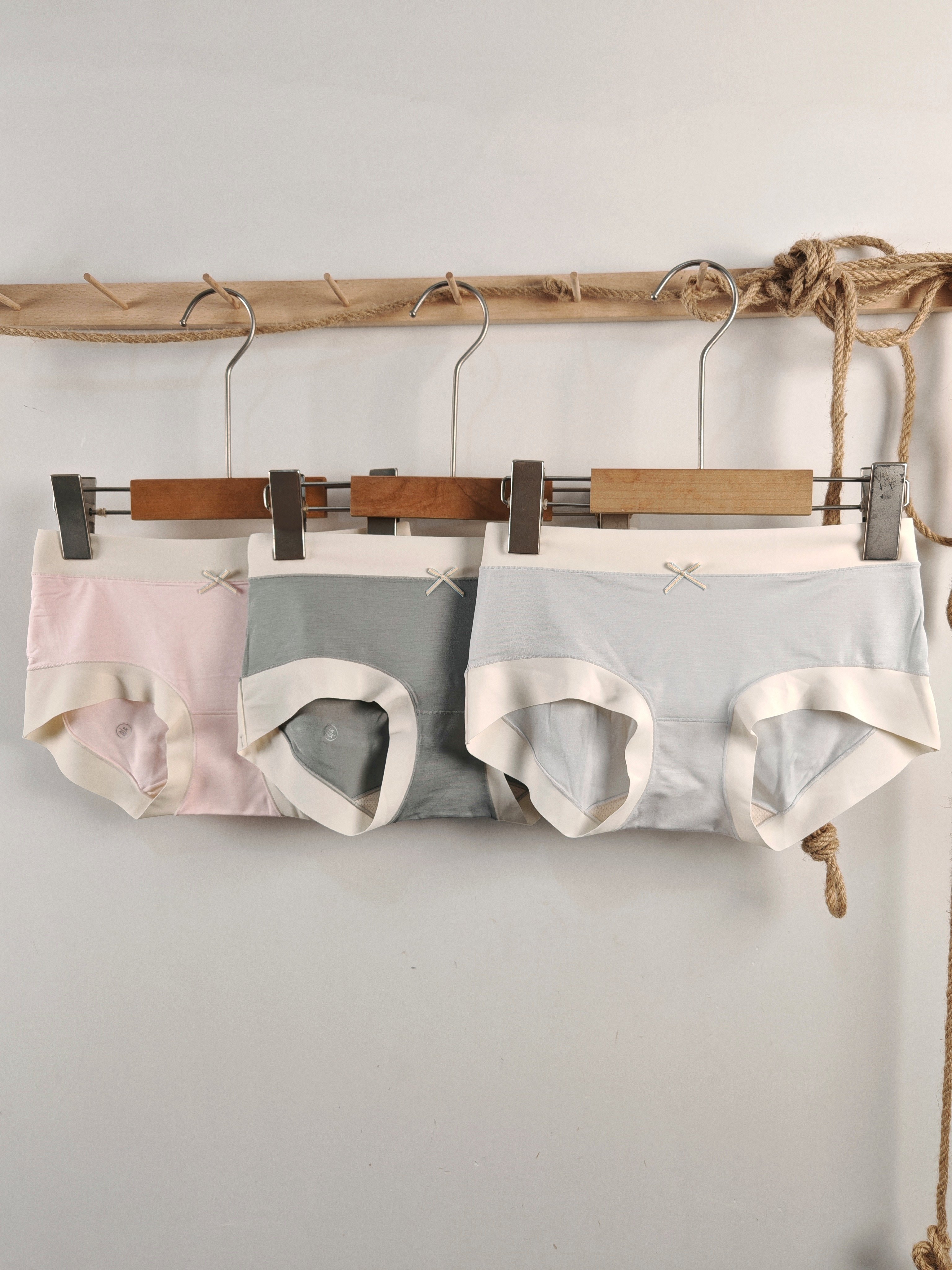 厂货爆单王！无痕中腰60支女士三角裤 无压感少女内裤 随意裁裤边,女士内衣/男士内衣/家居服,平角裤,淘宝优惠券,粉丝福利购,淘宝优惠卷