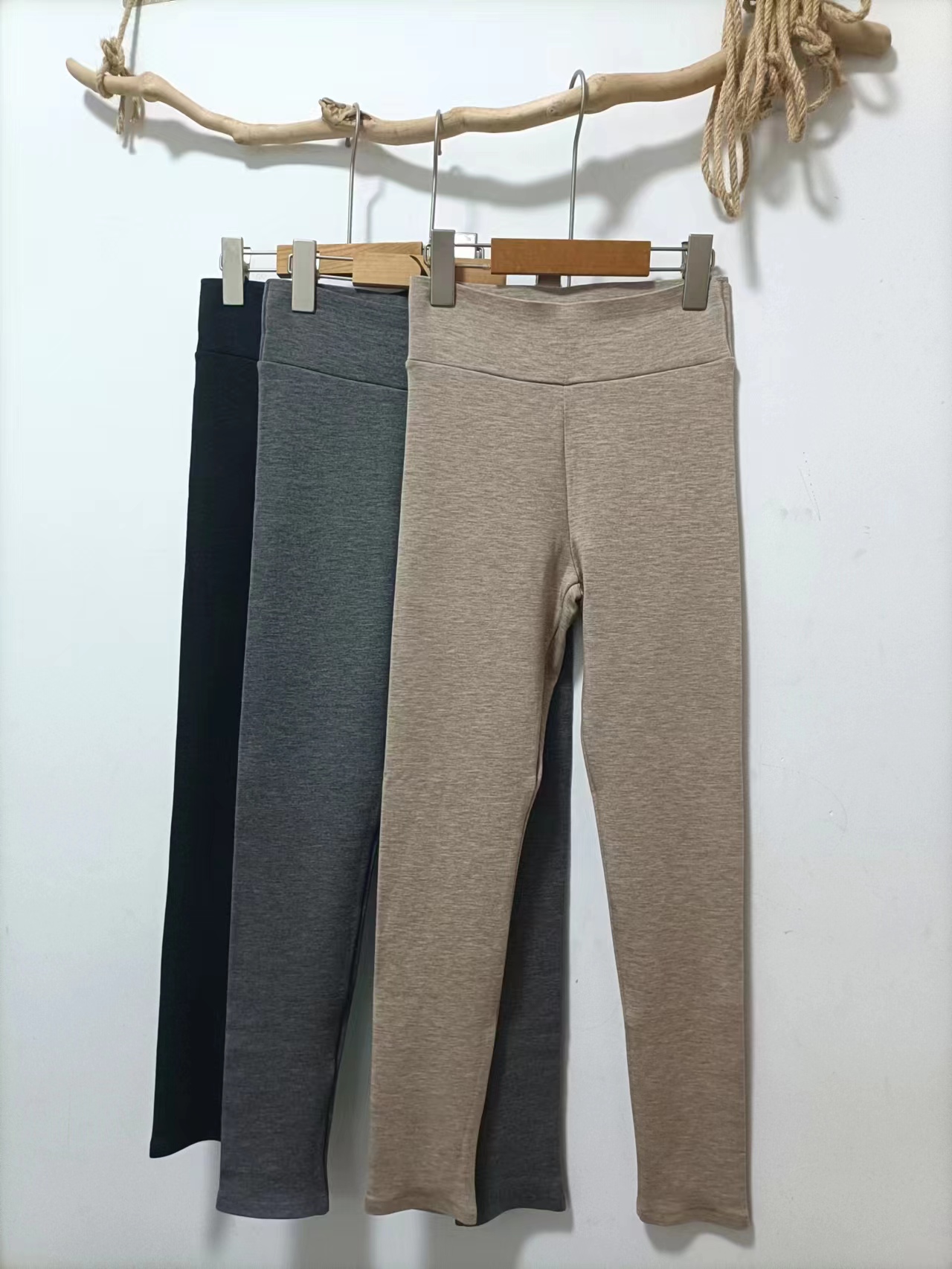 阿尔巴斯山羊绒瘦瘦裤百搭打底裤