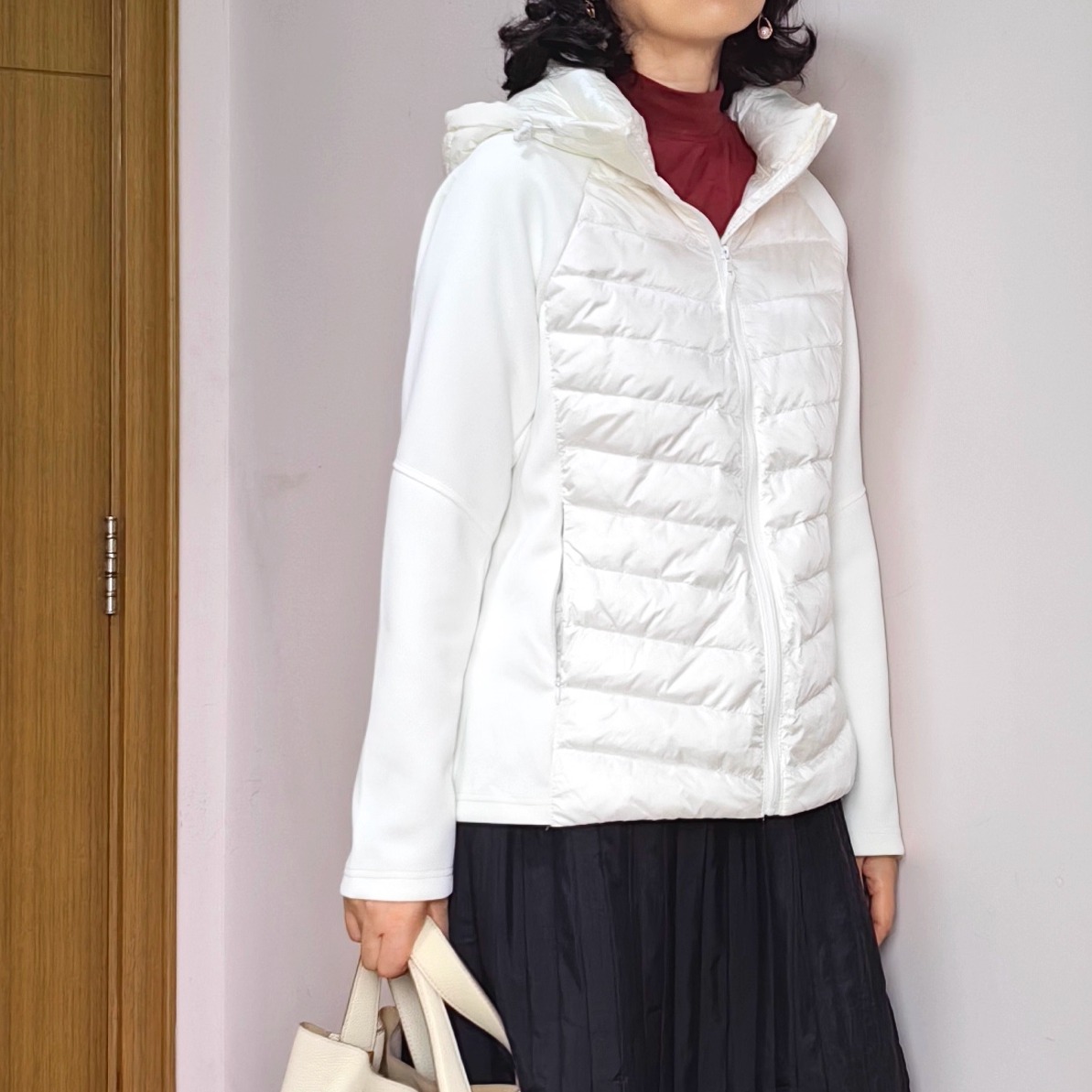 绿袖子薄款修身羽绒服叠穿内搭运动风拼接慢跑连帽外套