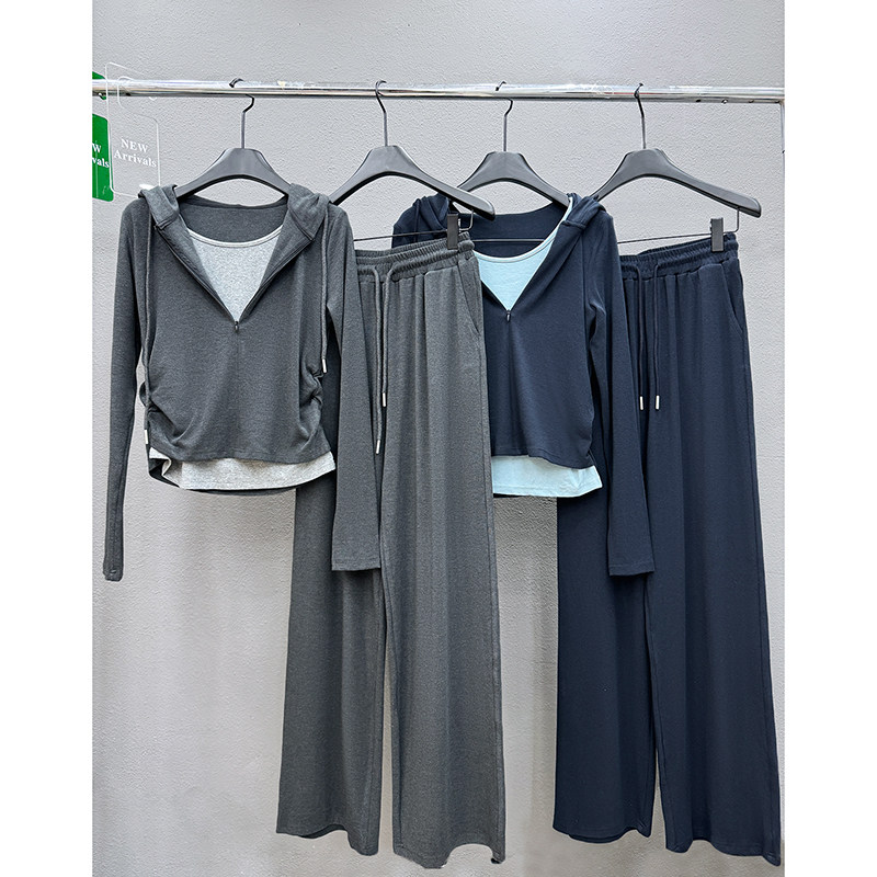 春夏欧货显瘦灰色连帽假两件上衣高级感时尚阔腿裤两件套休闲套装