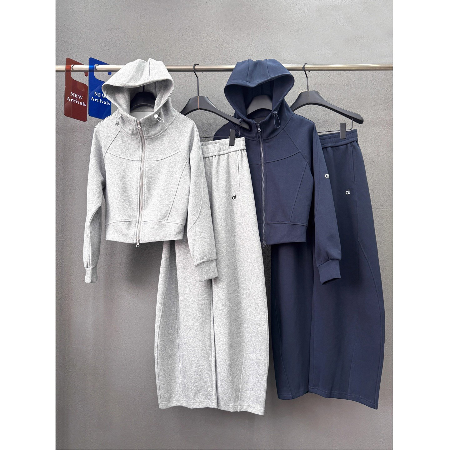 巨好看的运动套装女2025新款早秋穿搭一整套品牌卫衣阔腿裤两件套