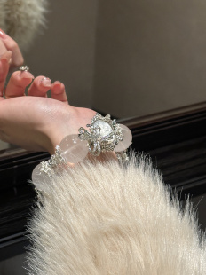 荔枝肉桂|巨无霸奶白晶21mm天然白水晶大咪仙女气质设计好运手串