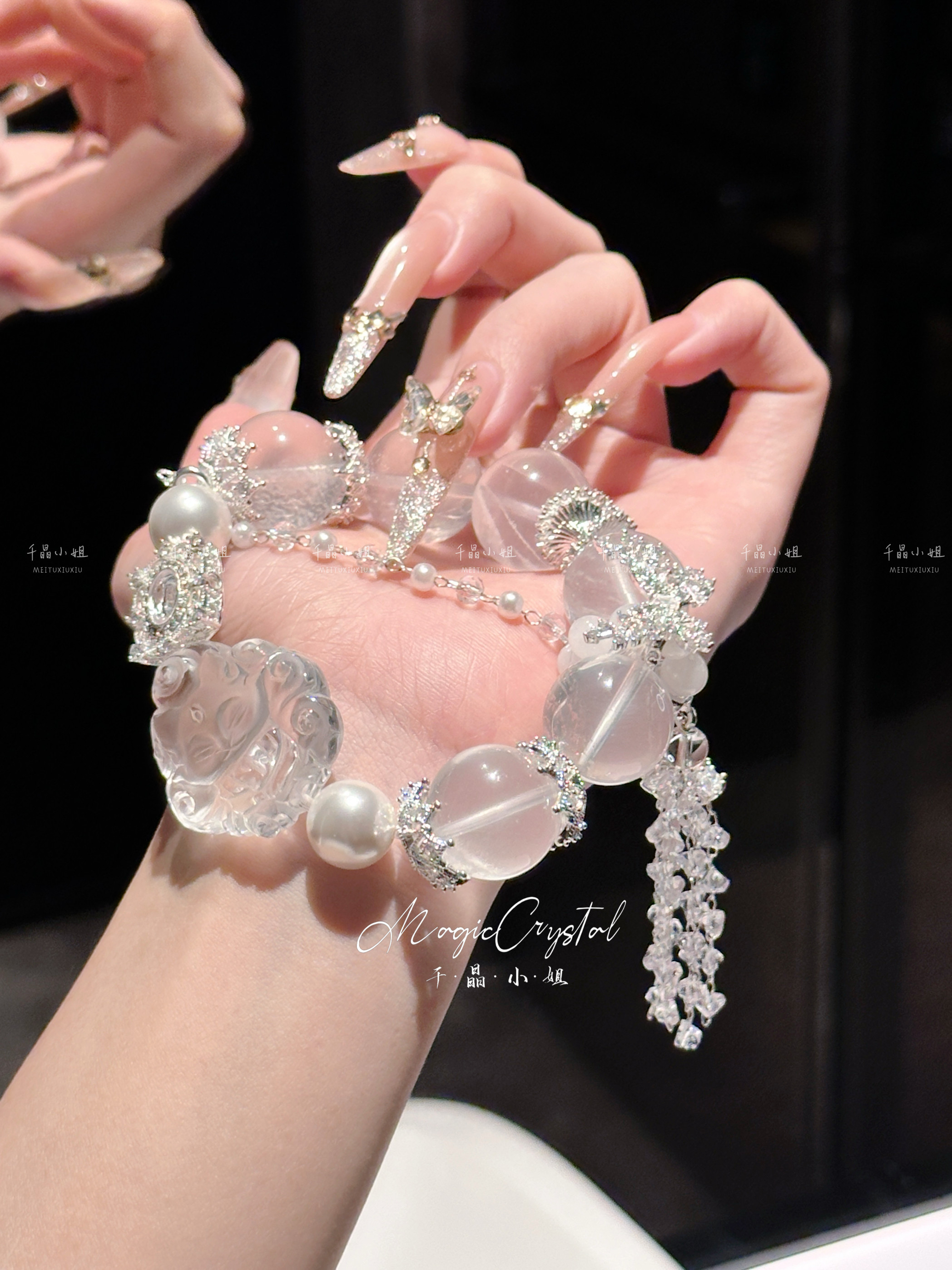 月神&bull;天然巨无霸奶白晶白水晶狐狸狐牌手串流苏设计款轻奢小众女