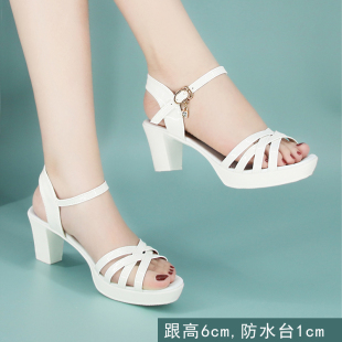 高级感鱼嘴凉鞋 防水台厚底外穿时尚 女新款 6cm白色夏高跟粗跟凉鞋