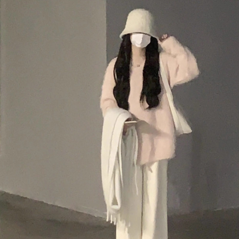 纯欲粉色马海毛毛衣女中长款宽松慵懒风2025秋冬防水貂绒温柔少女
