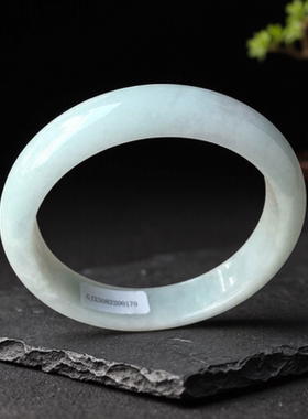 老坑a货翡翠手镯57mm细糯淡绿色正圈证书正品天然缅甸玉镯子0170