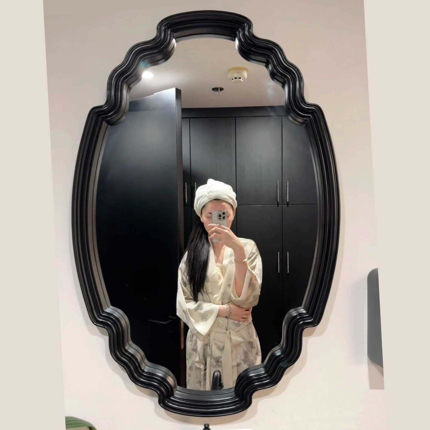法式中古风黑色壁挂浴室镜