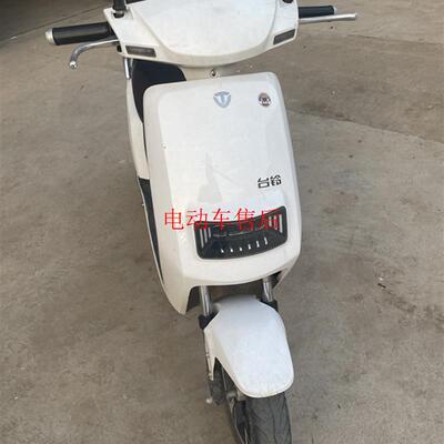 台铃TL600DQT-27优速驰远版麦卡电动车外壳配件前围面板前轮泥板