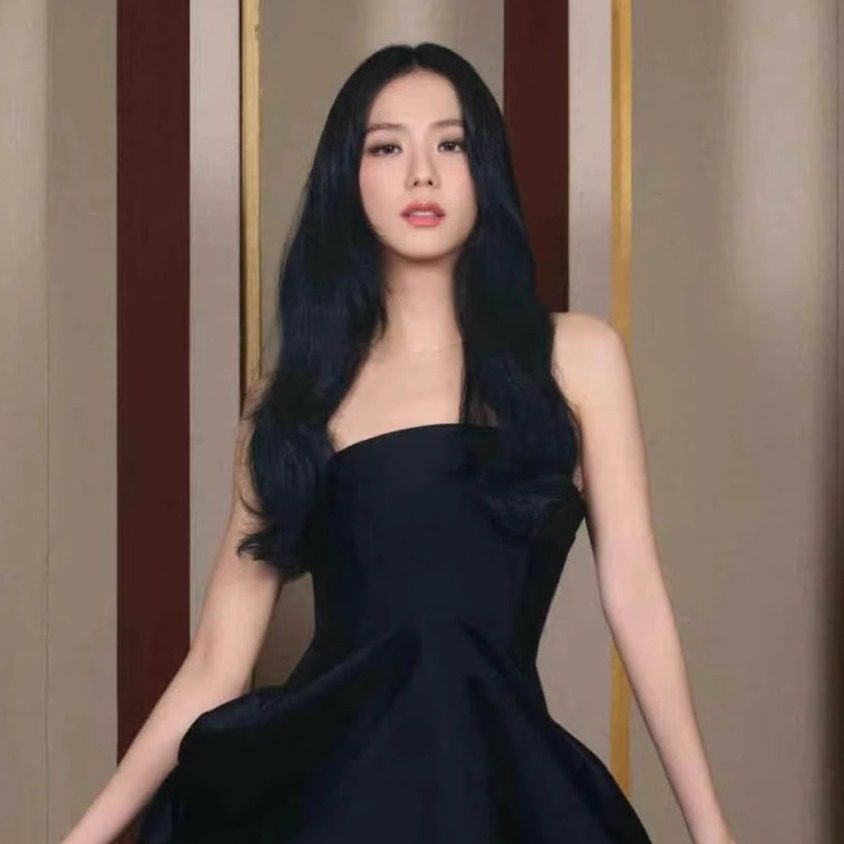 MAY代购 Jisoo智秀同款 self-Portrait 千金风缎面中长连衣裙