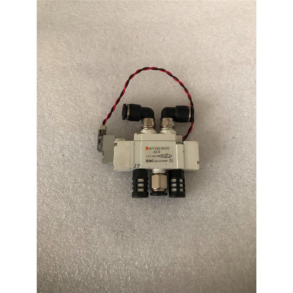 SY7120-5MZD-02-S电磁阀 气阀SMC拆机件 - 实物图