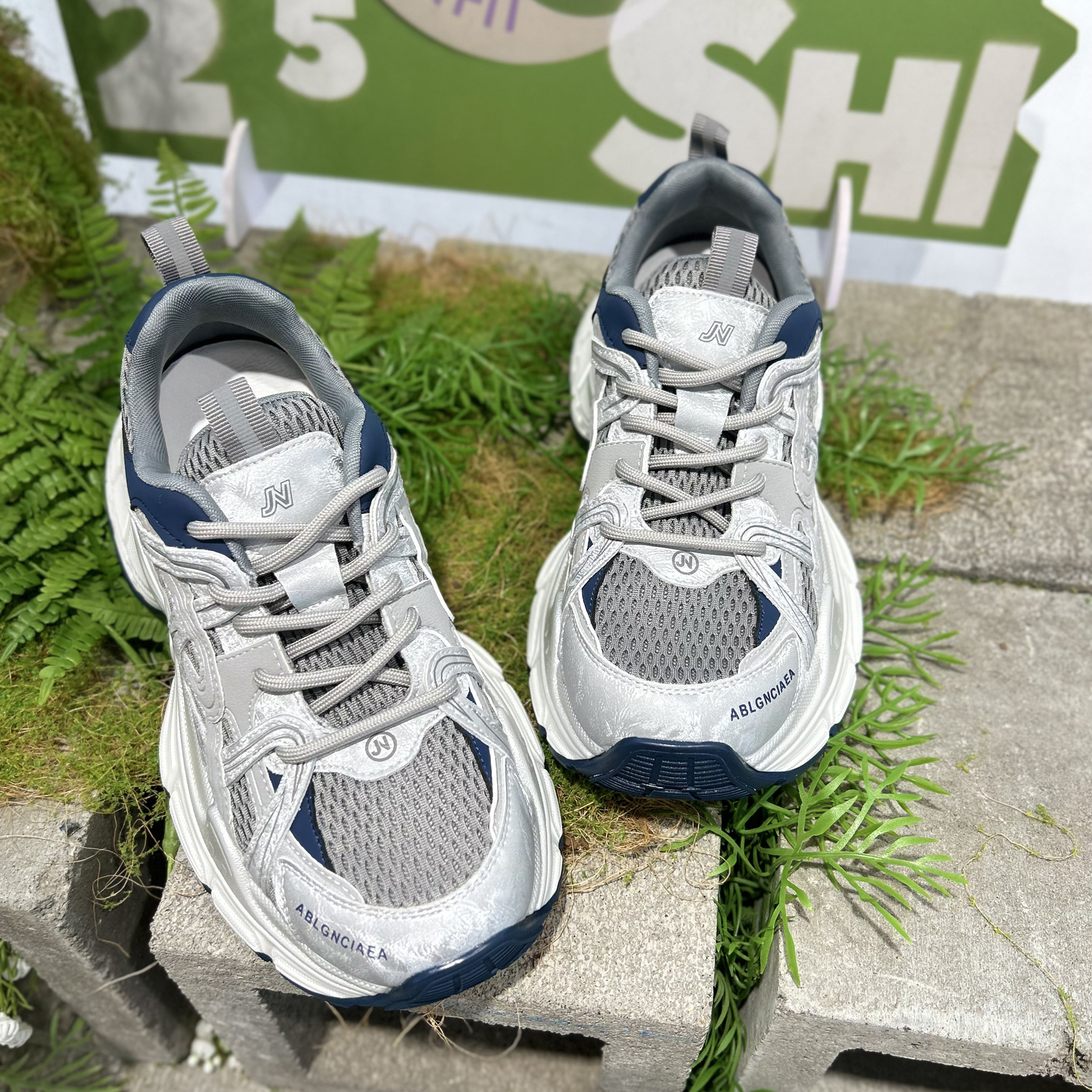 实体同款！2025新款厚底老爹鞋女增高轻便运动鞋厚底拼接休闲鞋