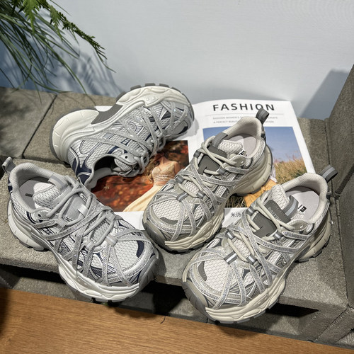 实体同款！2026早春新款绑带老爹鞋女网面透气松糕底厚底休闲鞋