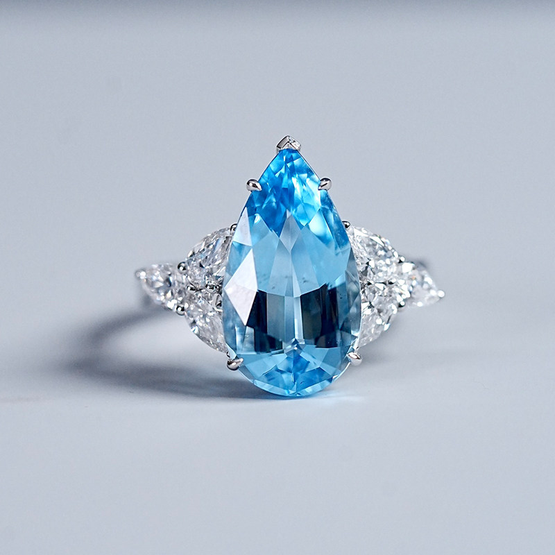 精美天然海蓝宝水滴型戒指18k白金培育钻石镶嵌简约款戒指