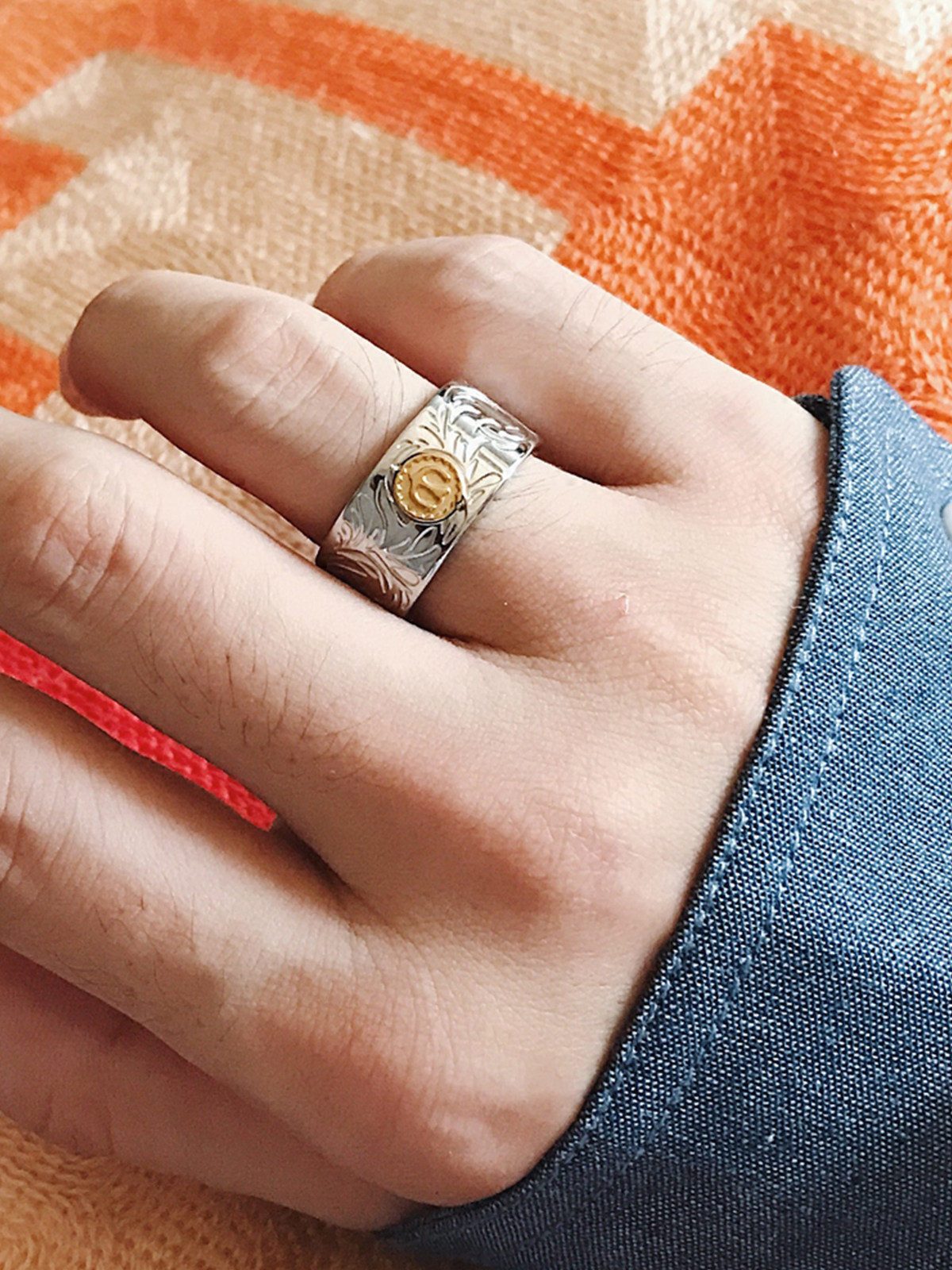 INDIAN JAPANESE STYLE RETRO STYLE TANG GRASS TOTEM SUN BIRD POINT GOLD TITANIUM STEEL MEN AND WOMEN WIDE RING RING