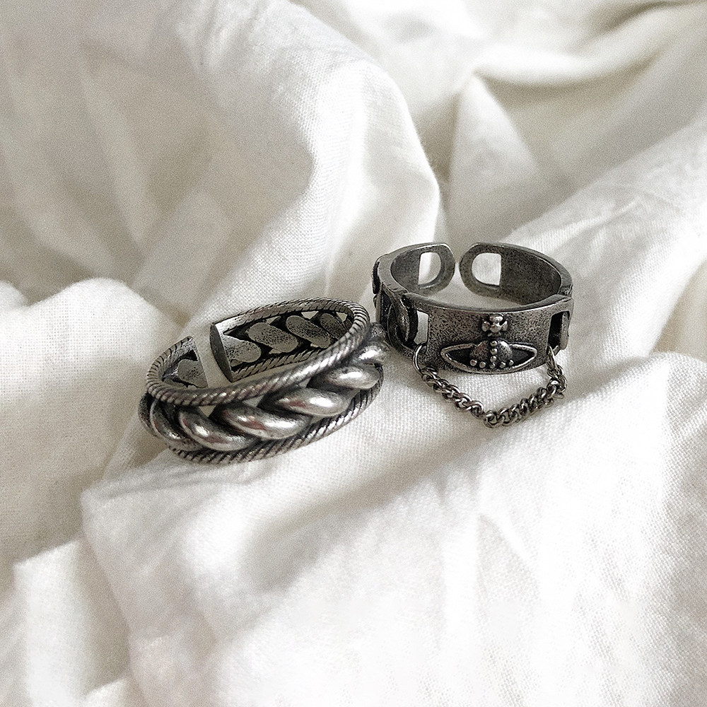 SAZ EUROPE AND THE UNITED STATES RETRO TREND DESIGN PORT WIND SATURN CHAIN OLD OPEN RING JAPAN AND SOUTH KOREA PUNK INDEX FINGER RING MEN AND WOMEN